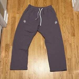 Women’s Darc Sport Purple Sweatpants